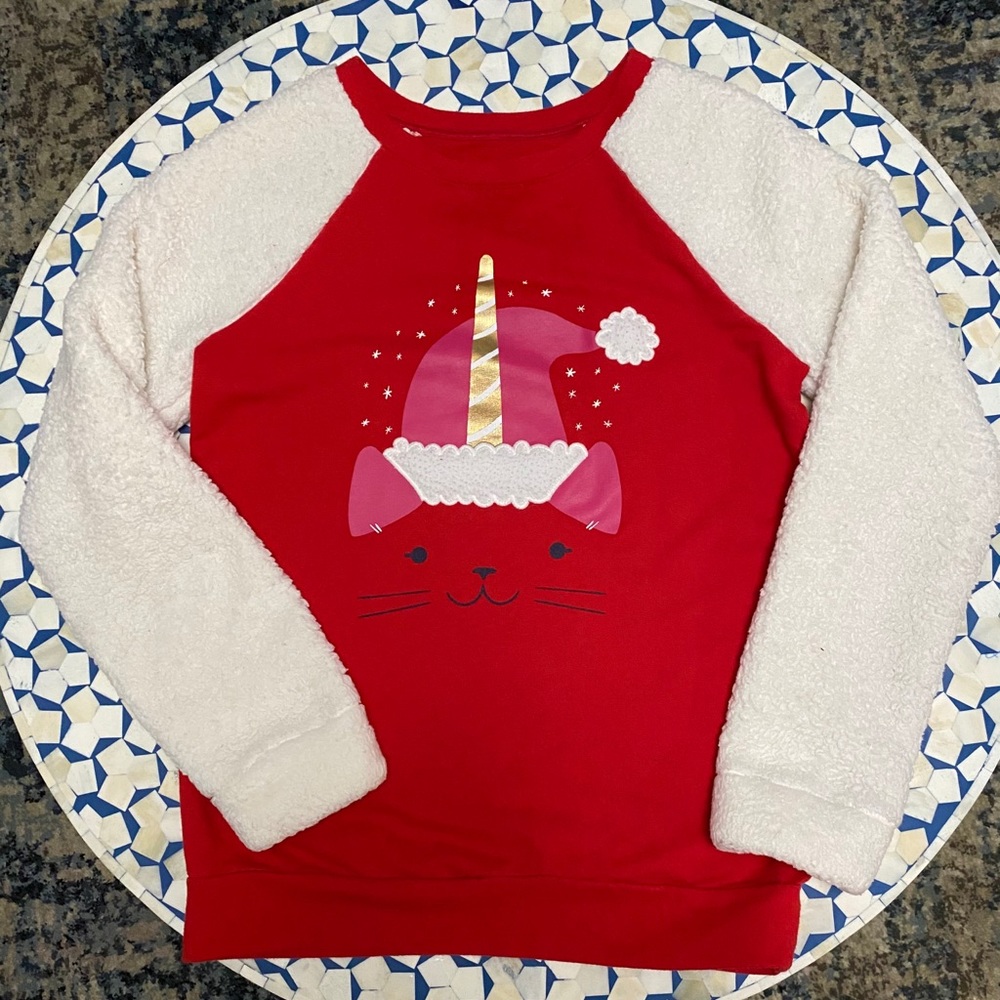 Juniors Holiday sweatshirt 🎄